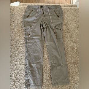 Women’s Cargo Pants
